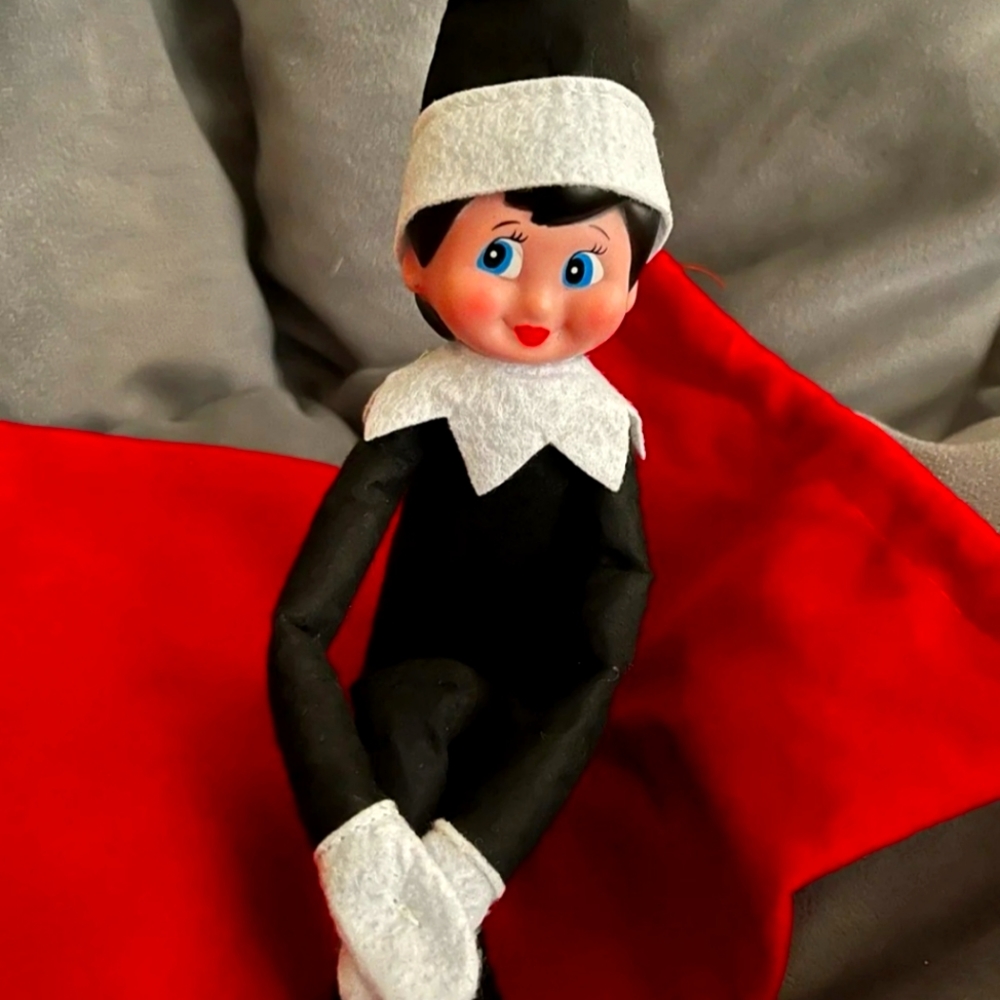 Elf on shelf